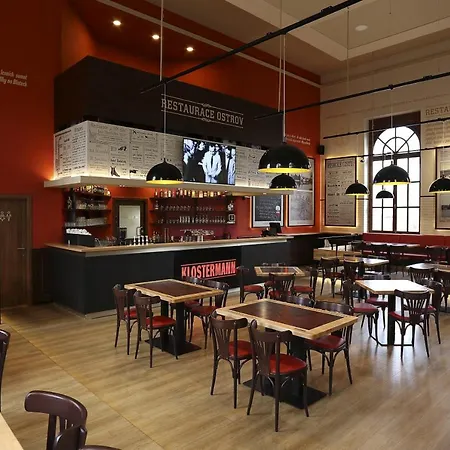 Restaurace Ostrov Penzion 3*